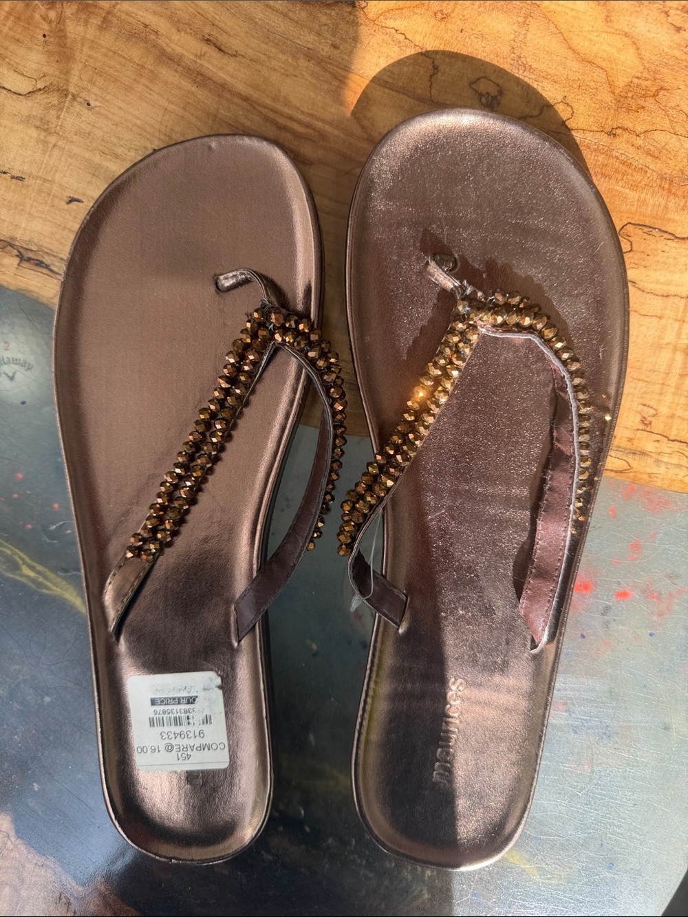 Maurices Bronze Beaded Thong Sandals Size 11 Metallic Flip Flop Rhinestone